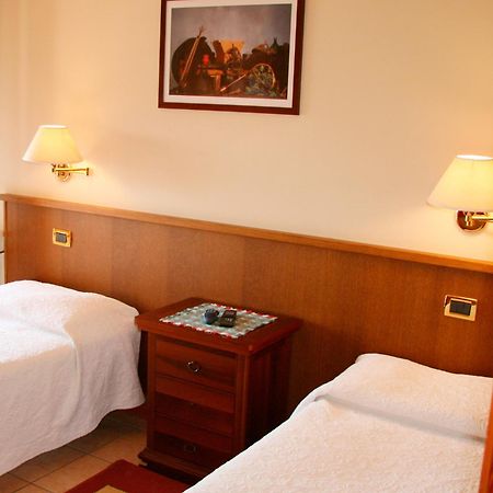 Gelindo Dei Magredi Hotel Vivaro Kamer foto