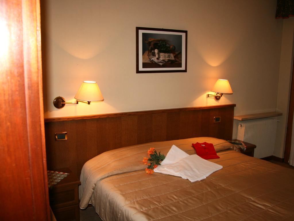 Gelindo Dei Magredi Hotel Vivaro Kamer foto